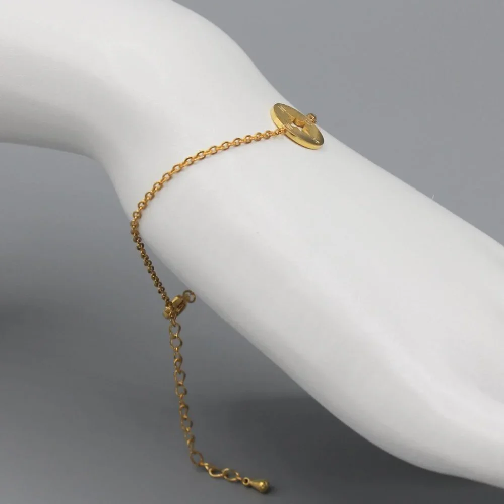 Jewelry bracelet compass travel adventure yellow gold tone dainty minimalist new - Picture 6 of 8